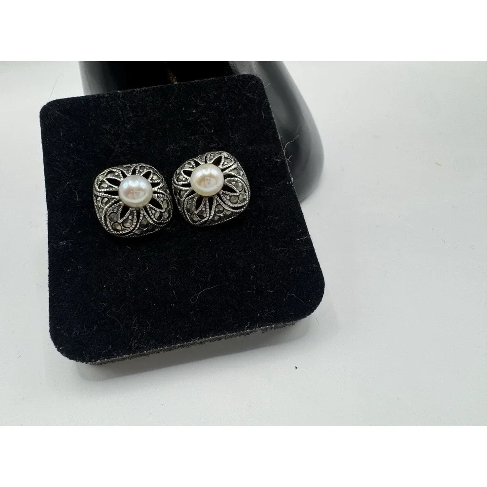 Vintage‎ Sterling Silver Marcasite Mabe Pearl Stud Earrings 925 Elegant